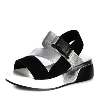 Der Spur сұр сандалдары