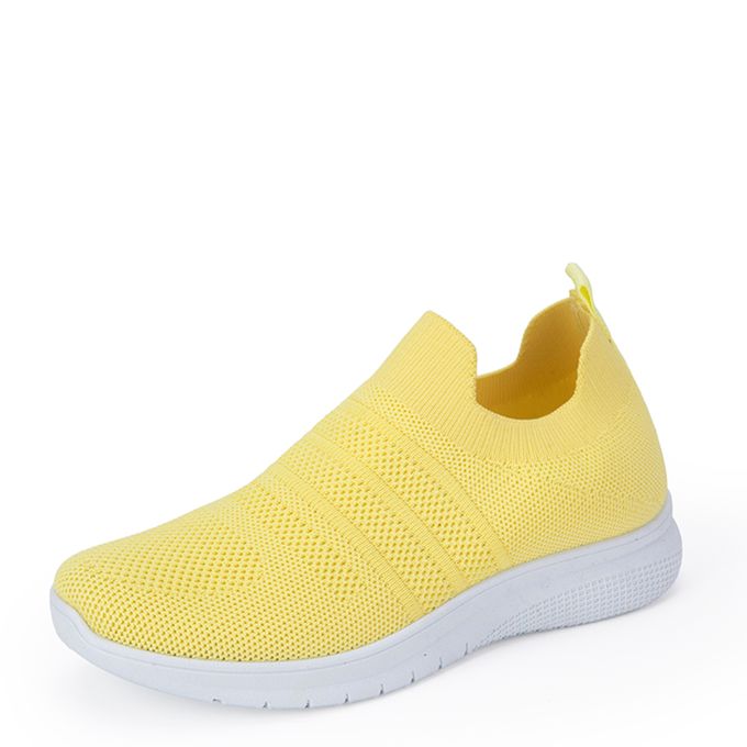 Escan сары кроссовкалары