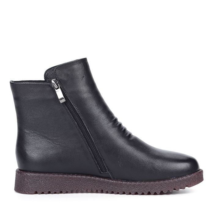 Чёрные ботинки Baden CV055-010