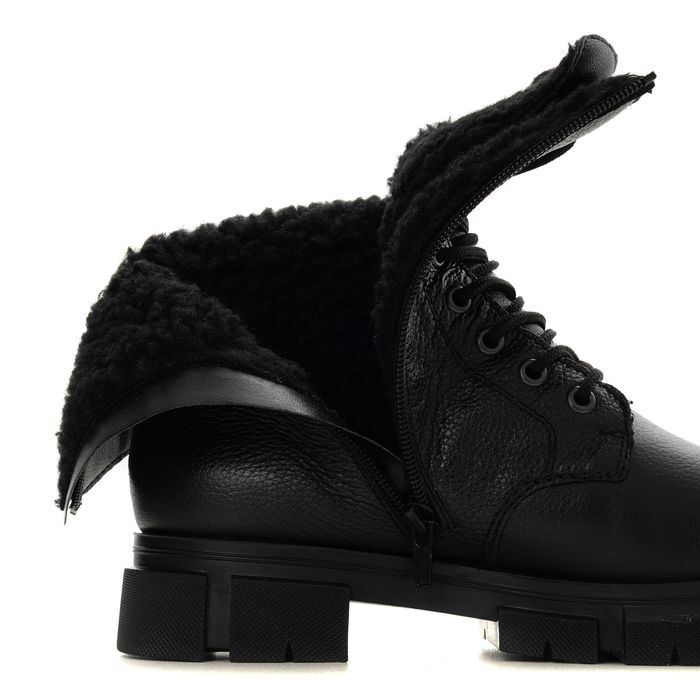 Чёрные берцы Rieker Y7116-00