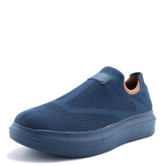 Escan көк кроссовкалары