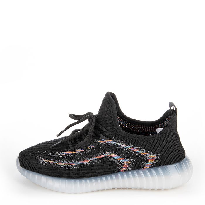 Чёрные кроссовки der Spur SZ345_01_01_TU