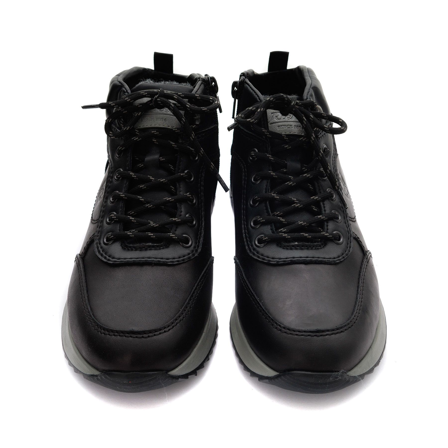 Чёрные кроссовки Rieker 16136-00
