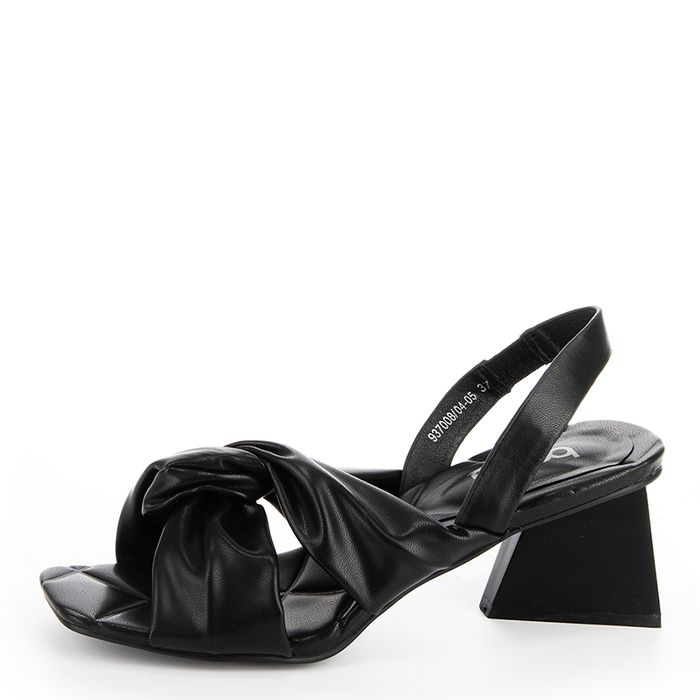 Betsy қара босоножкалары 937008/04-05