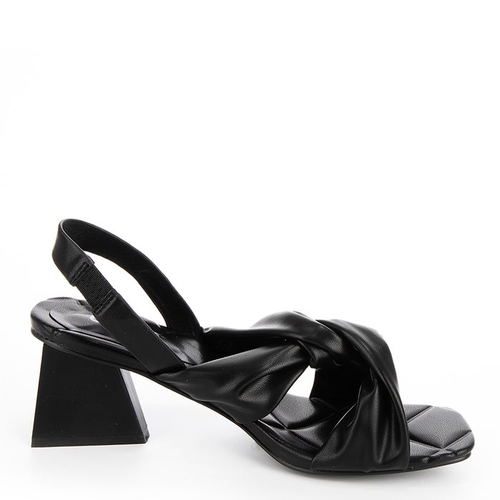 Betsy қара босоножкалары 937008/04-05