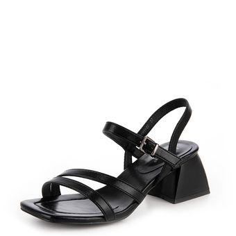 Betsy қара босоножкалары