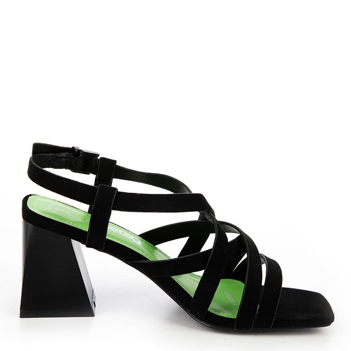 Betsy қара босоножкалары 937055/02-02