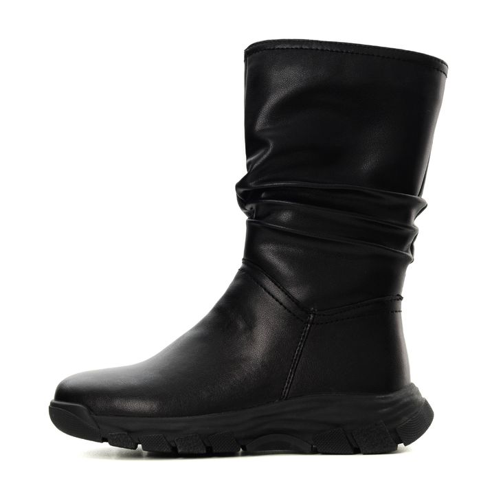 Чёрные полусапоги Baden EB010-020