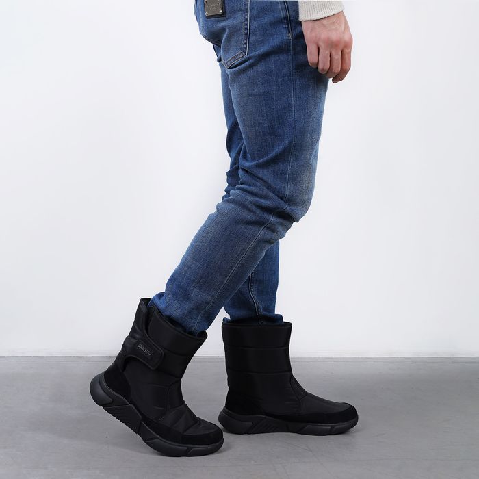 Baden қара үрілген аяқ киімі LK091-010