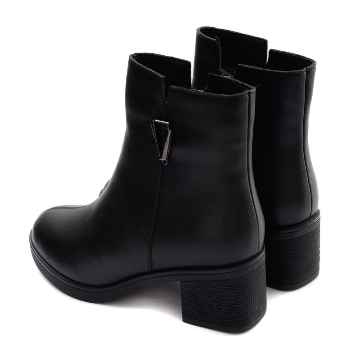 Der Spur қара тобықты етігі KG015_01_01_SH