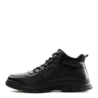 Der Spur қара бәтеңкелері