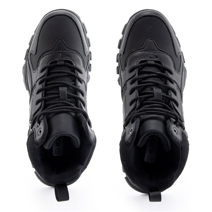 Чёрные трекинговые кроссовки Escan ES830088-1