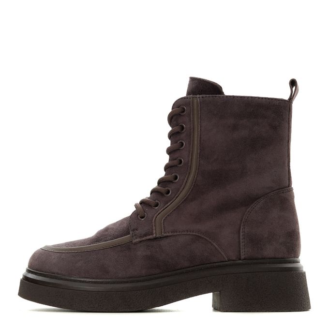 Deutz қоңыр бәтеңкелері