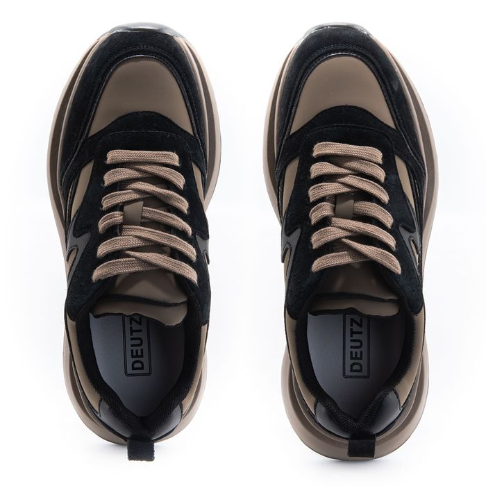 Deutz қара кроссовкалары DE15291-WT
