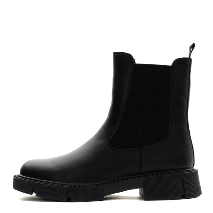 Respect қара Челсиі