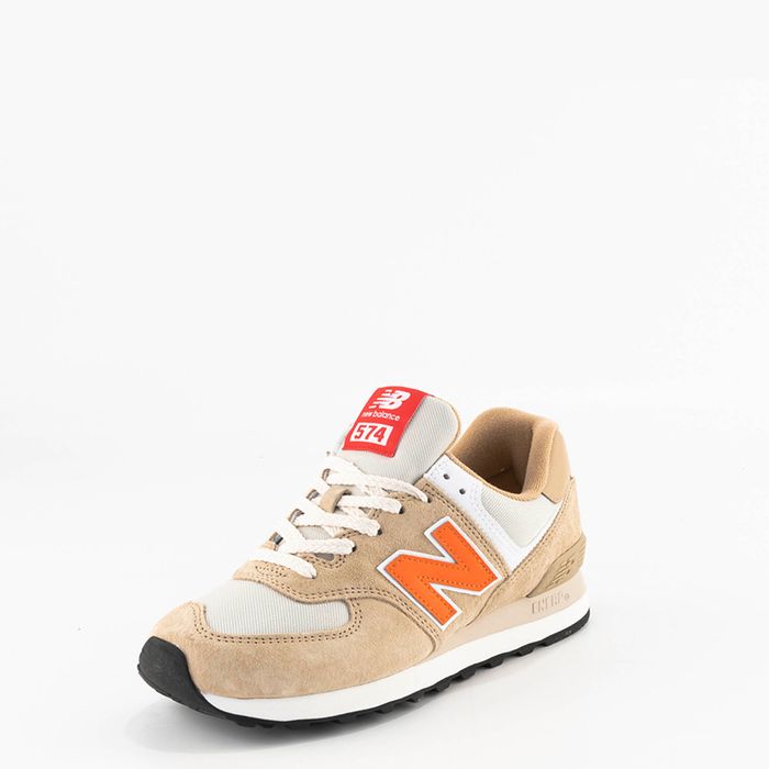 Бежевые кроссовки New Balance U574HBO