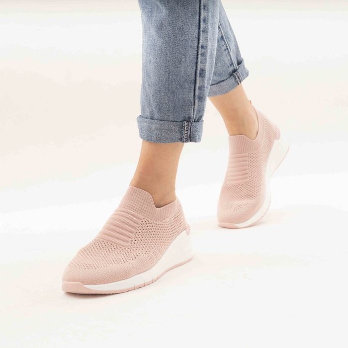 Der Spur қызғылт кроссовкалары GS137_01_10_TU