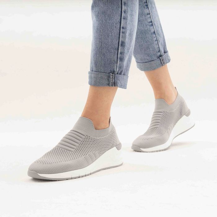 Der Spur сұр кроссовкалары GS137_01_15_TU