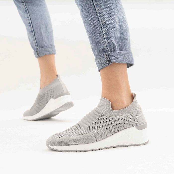 Der Spur сұр кроссовкалары GS137_01_15_TU