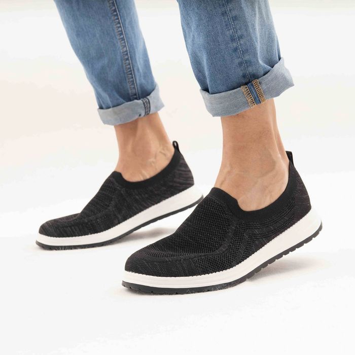 Der Spur қара слипондары HD032_01_31_TU