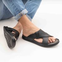 Der Spur қара шәркейлері PM332_01_01_SP