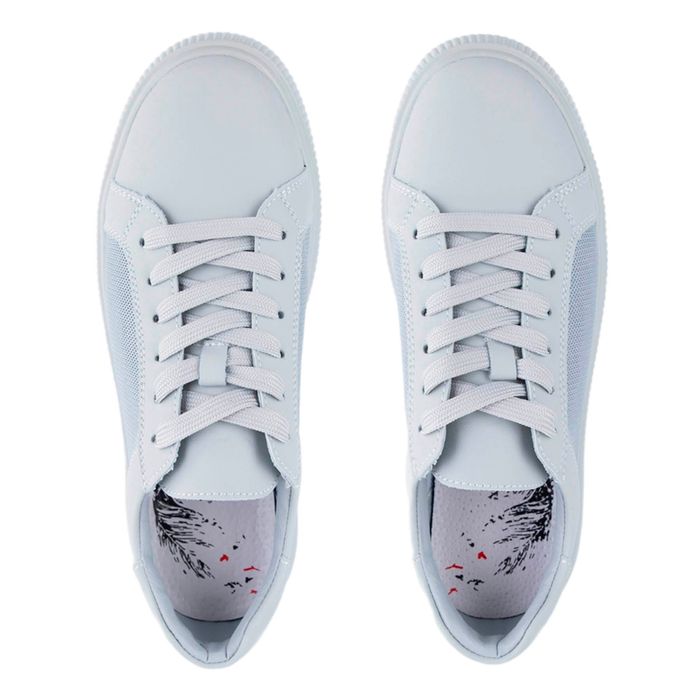 Der Spur сұр кедылары XL042_01_15_SU