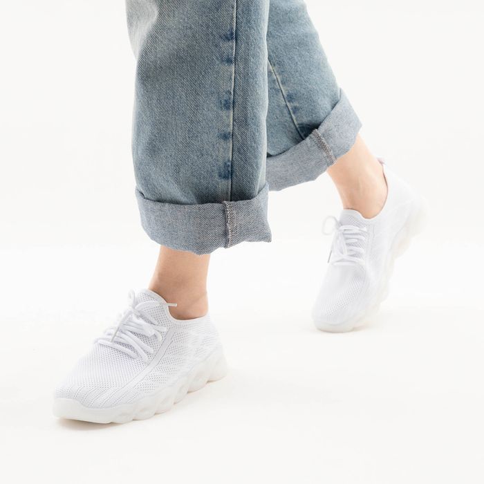 Escan ақ кроссовкалары ES611143-4