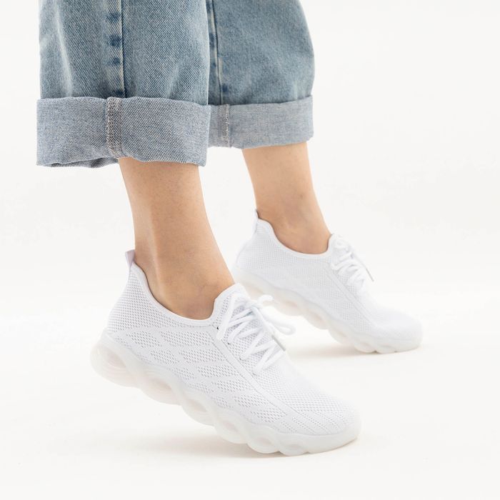 Escan ақ кроссовкалары ES611143-4