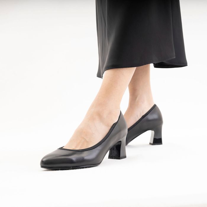 Deutz қара биік өкшелі туфлилері DE16835-WL