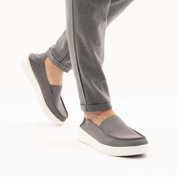 Grunberg сұр слипондары 147111/13-06