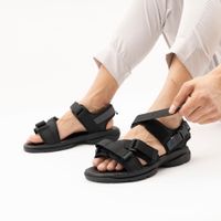 Чёрные сандалии Crosby 447143/04-01