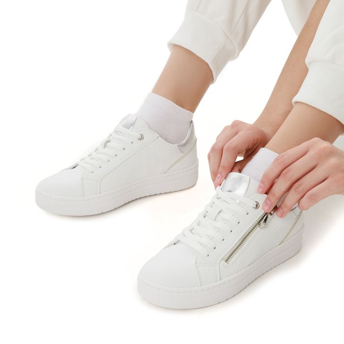 Белые кеды Marco Tozzi 2-23718-42-197/220