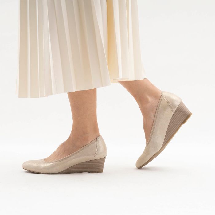 Tamaris сарғыш танкеткасы бар туфлилері 1-22320-42-179/202