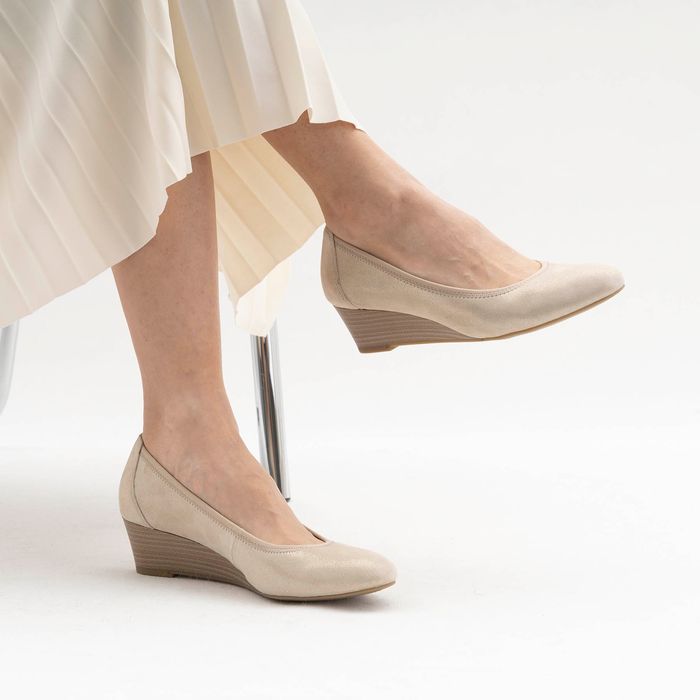 Tamaris сарғыш танкеткасы бар туфлилері 1-22320-42-179/202