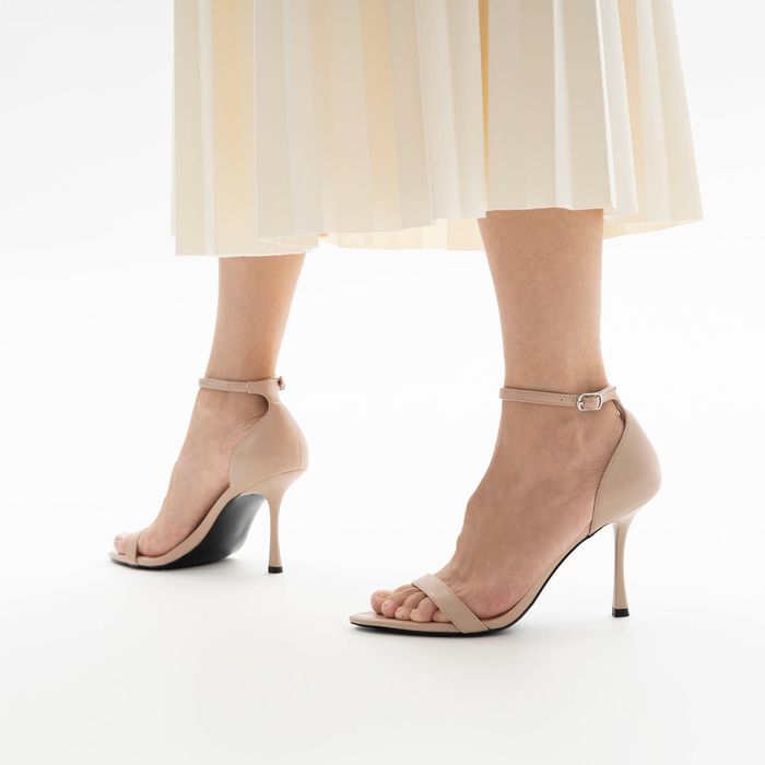 Alicantre сарғыш туфли с открытой стопой және носком 1206-02-IG-03-PP