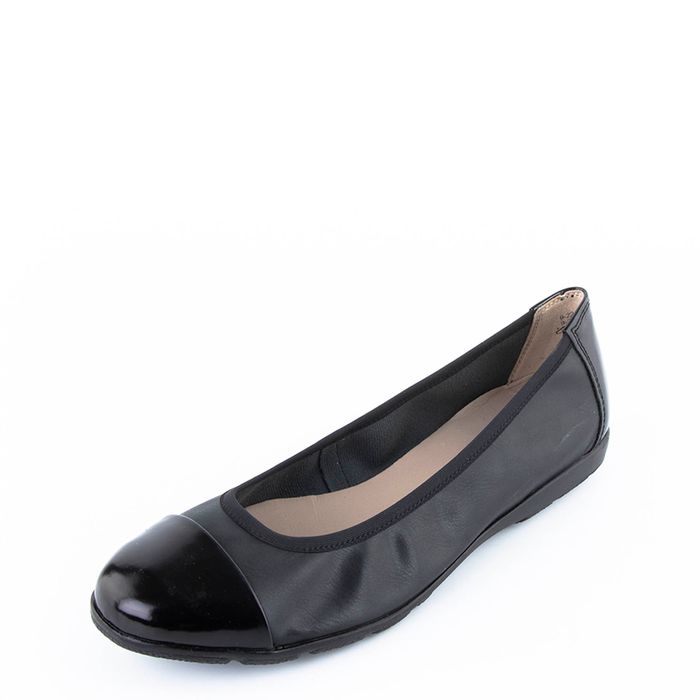Чёрные балетки Caprice 9-22182-42-019/203