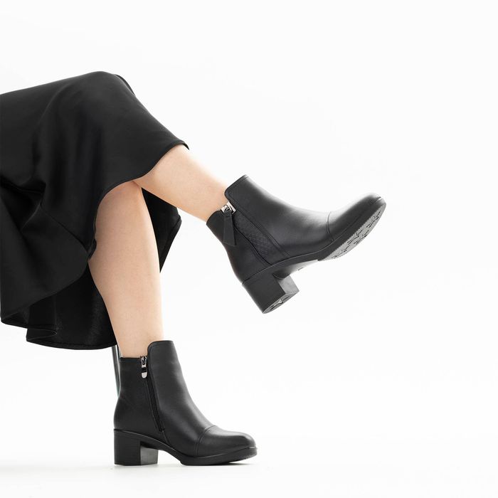 Чёрные ботильоны Audienz ME025-010_Audienz