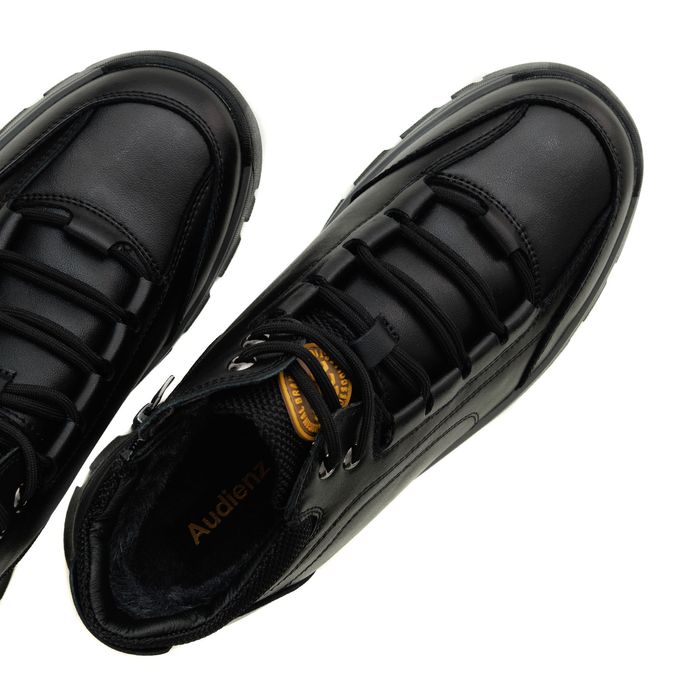 Чёрные трекинговые кроссовки Audienz 308518-6
