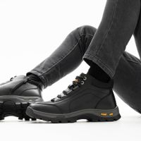 Чёрные трекинговые кроссовки Audienz 308518-6