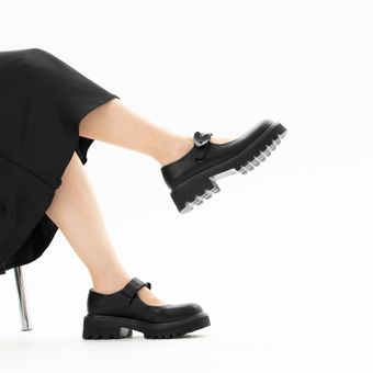 Betsy қара Мэри Джейндері