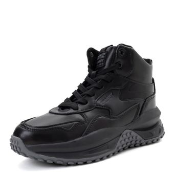 Crosby қара кроссовкалары