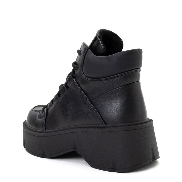 Betsy қара бәтеңкелері 948021/05-01