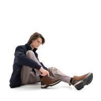 Коричневые трекинговые кроссовки Rieker F6814-22