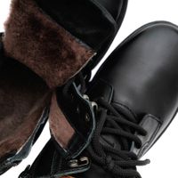 Romer қара бәтеңкелері 911571