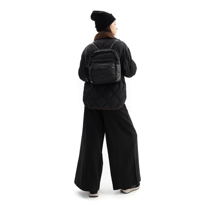 Чёрный рюкзак Marco Tozzi 2-61021-43-098