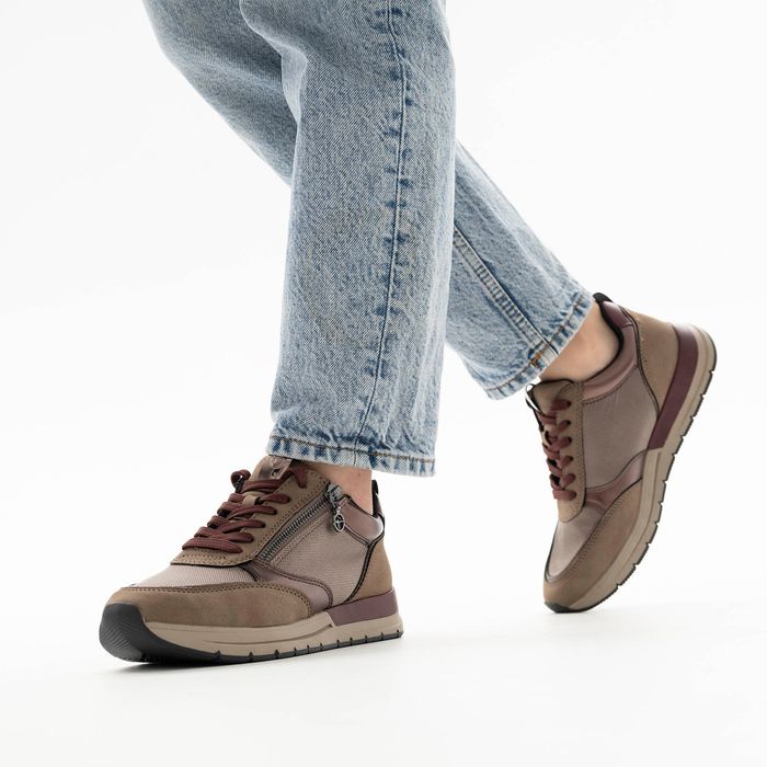 Tamaris қоңыр кроссовкалары 1-23732-41-301/202