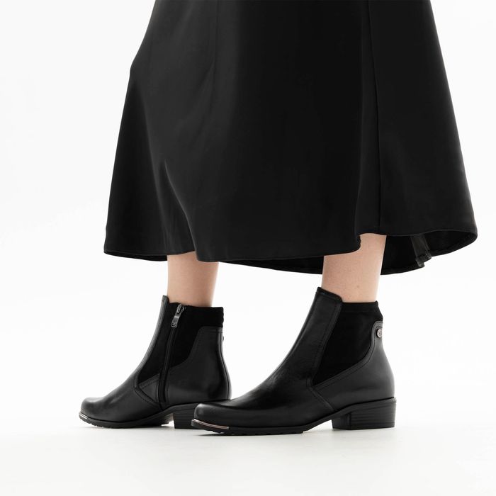 Caprice қара Челсиі 9-25307-43-022/221