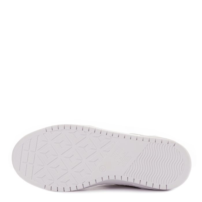 Vizzano ақ жартылай бәтеңкелері 1389.110.24523-91180