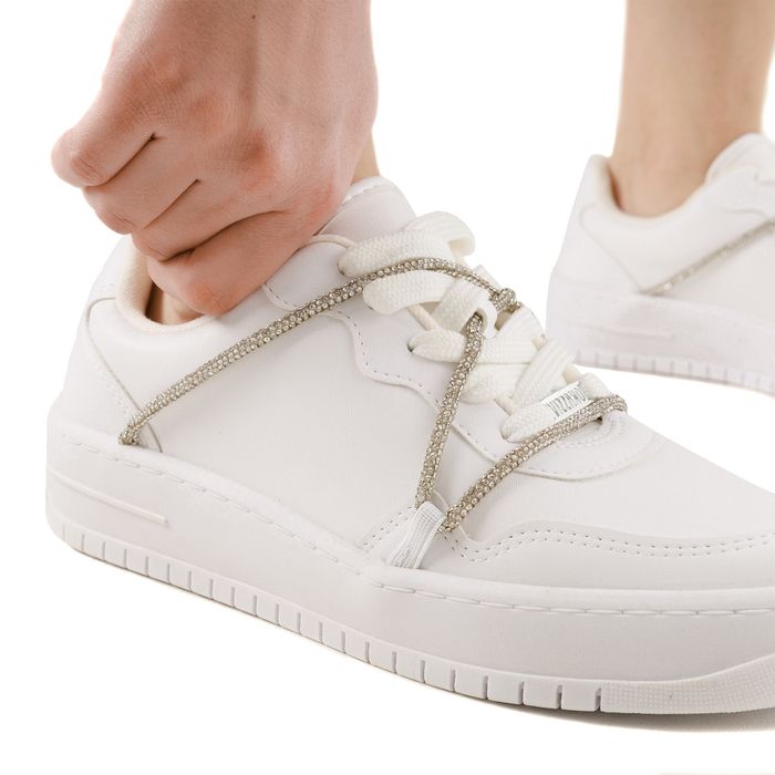 Vizzano ақ жартылай бәтеңкелері 1389.110.24523-91180