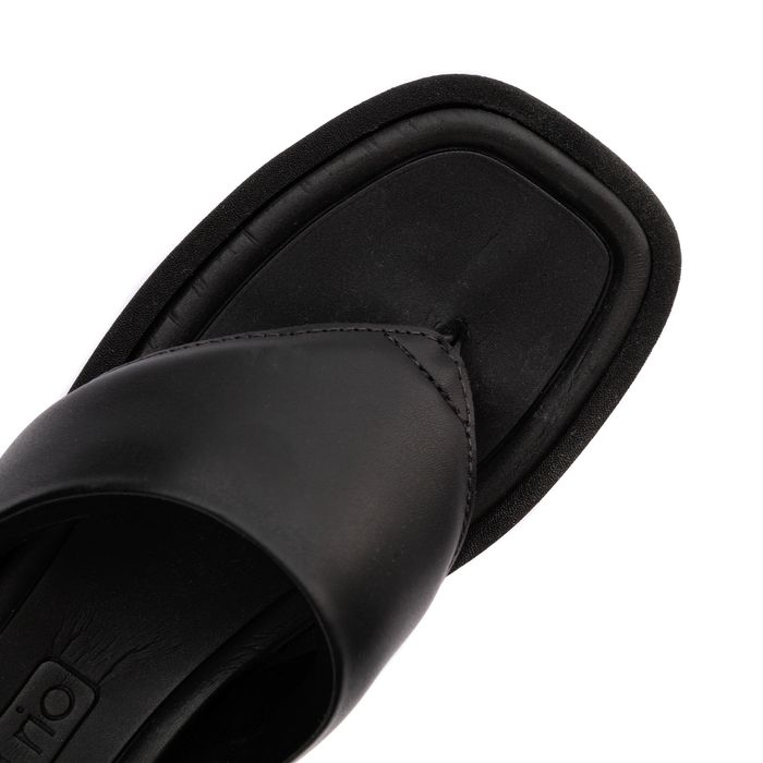 Beira Rio қара шәркейлері 8487.205.18462-15745